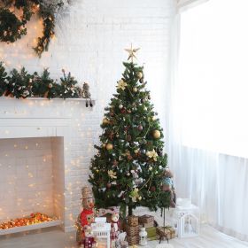 Albero di Natale 650 rami h. 180 cm